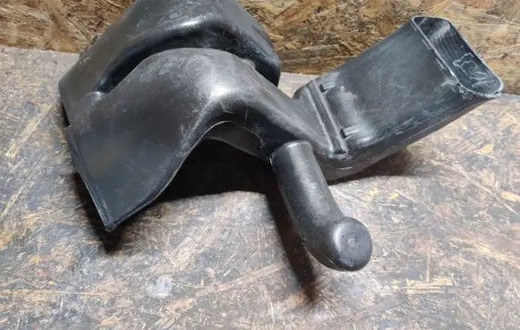 Chrysler 200 Air intake duct part 04891632AD