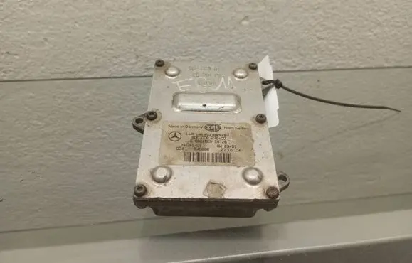 Mercedes-Benz E W211 Headlight ballast module Xenon 5DF00827900 A00218202426