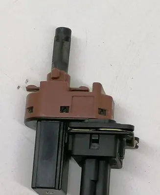 Clutch pedal sensor