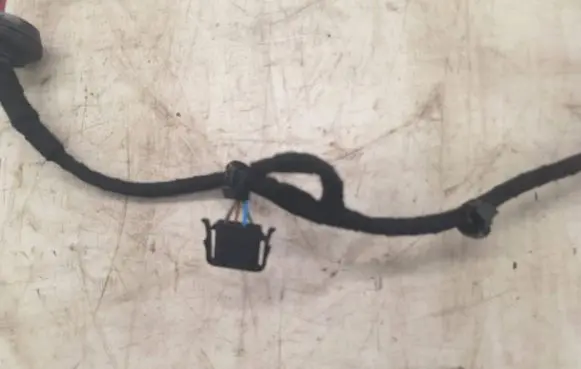 Volkswagen PASSAT B5 Wiring harness 8701