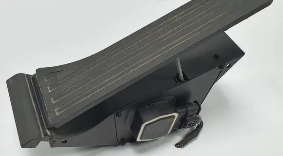 Opel Vectra C Accelerator throttle pedal A4513000000