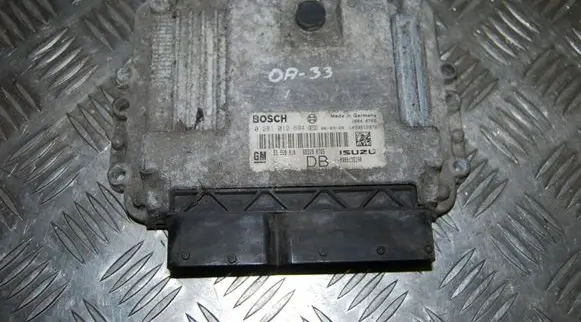 Opel Astra H Engine control unit/module 0281012694 55560810