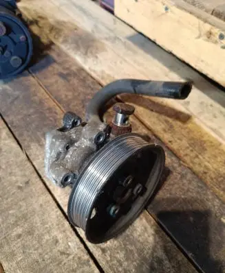 Skoda Octavia Mk1 (1U) Power steering pump