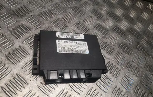 Mercedes-Benz CLS C219 Parking PDC control unit/module 2195450332 A2195450332