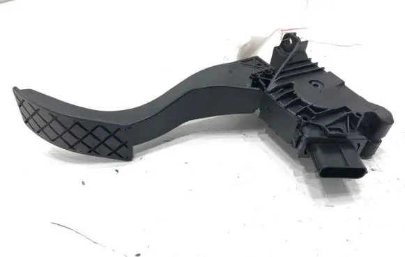 Volkswagen Golf VIII Accelerator throttle pedal 5Q1723503K