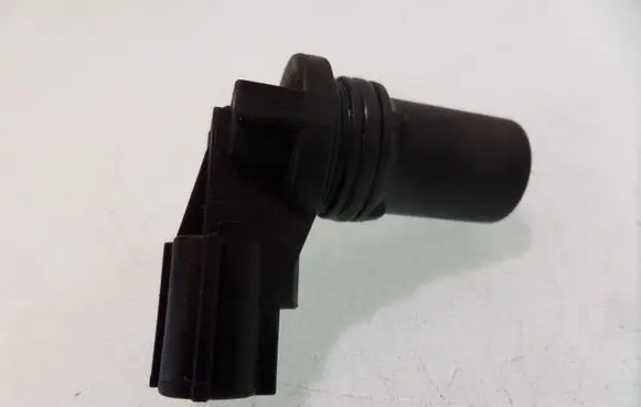 Volvo V50 Camshaft position sensor 1S7F12K073AD