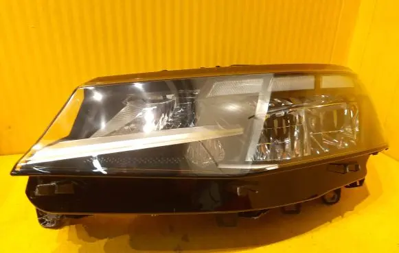 Volkswagen Transporter - Caravelle T7 Headlight/headlamp 7T2941035AC