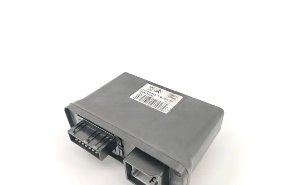 Peugeot 207 CC Sunroof control unit/module 9666270180
