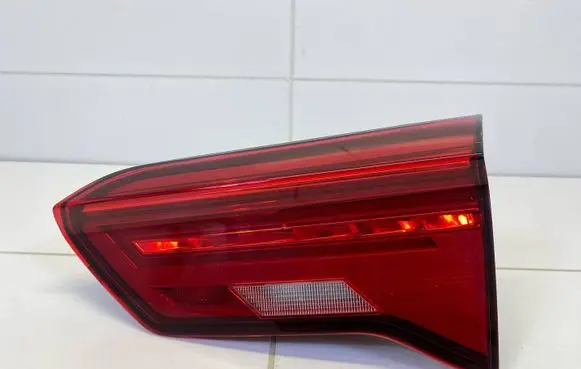 Volkswagen T-Roc Tailgate rear/tail lights 2GA945094