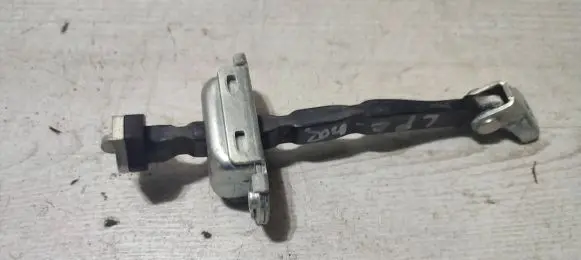 Toyota C-HR I Front door check strap stopper