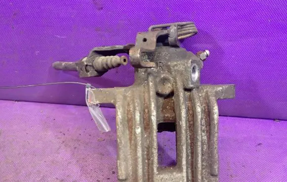 Skoda Fabia Mk1 (6Y) Rear brake caliper