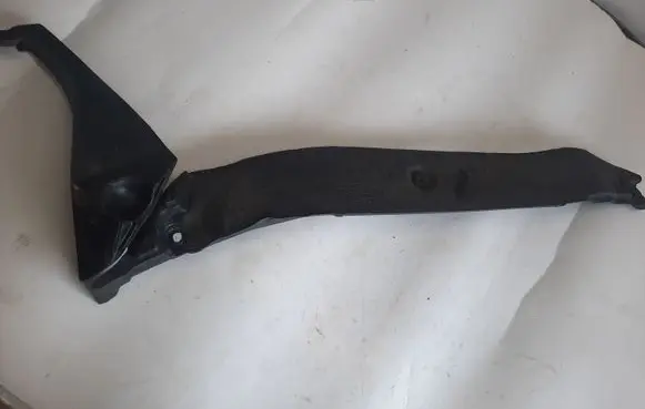 Audi A8 S8 D4 4H Fender end trim 4H0821111C