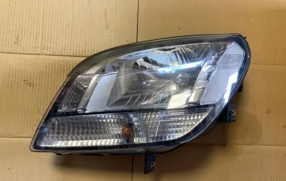 Chevrolet Orlando Headlight/headlamp