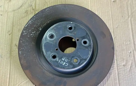 Subaru Crosstrek III Front brake disc 26300FN010