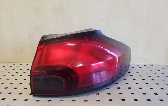 Opel Zafira C Rear/tail lights 13278785AAJ