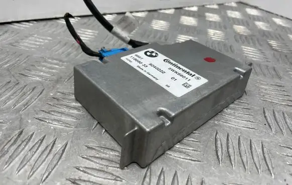 BMW 5 F10 F11 Camera control unit module 9240222 11868033 5WK66011