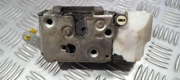 Alfa Romeo 147 Rear door lock B792
