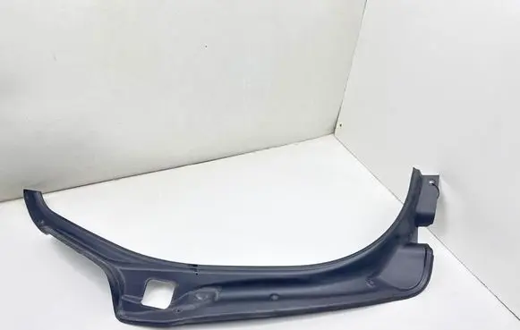 Mercedes-Benz ML W164 Other trunk/boot trim element A1646930233 A1646931033