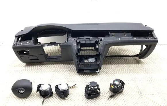 Volkswagen PASSAT B8 Dashboard