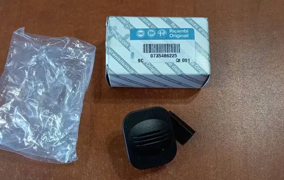 Fiat 500 Hands-free kit 735486225 7354862250