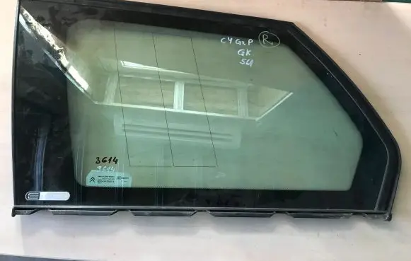 Citroen C4 Grand Picasso Rear side window AS2 exclusive