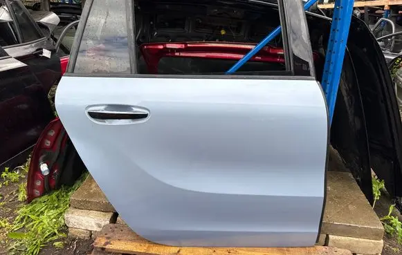 Citroen C4 Grand Picasso Rear door 