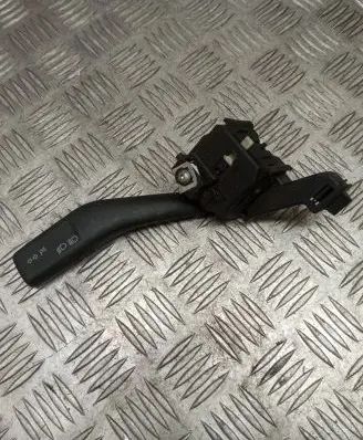Audi A3 S3 8P Indicator stalk 1K0953513
