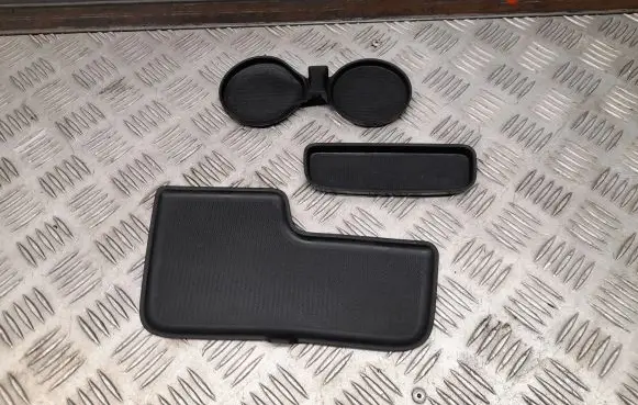 Dodge Durango III Central console drawer/shelf pad 