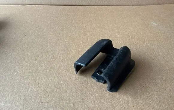 Renault Trafic II (X83) Sliding door rail trim 186325 69047