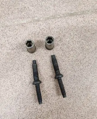 Volvo V50 Fuel Injector clamp holder