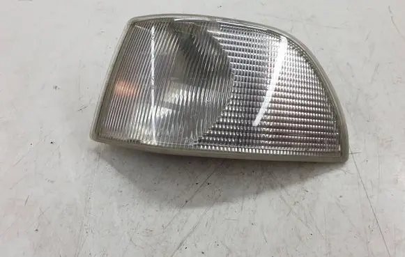Volvo S70 V70 V70 XC Headlight/headlamp 9151472 9169370 9151474
