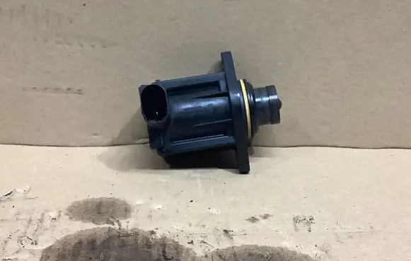 Volkswagen Golf VI Turbine electric control actuator 03C145710D