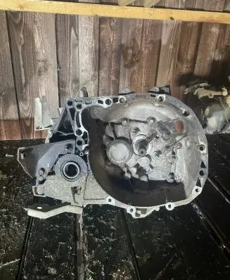 Renault Megane II Manual 5 speed gearbox 71FAC JR5 820021