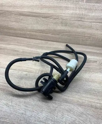 Mercedes-Benz E W212 Turbo solenoid valve A0091533128
