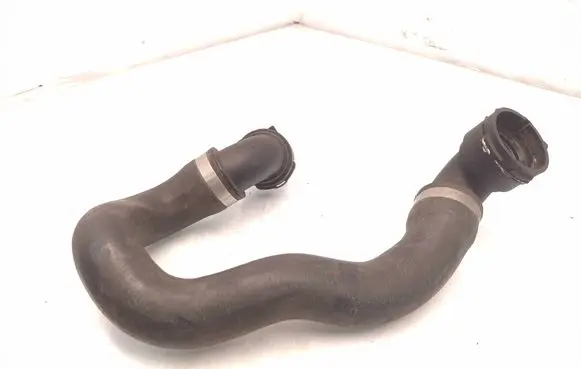 BMW 1 E82 E88 Engine coolant pipe/hose 7599450