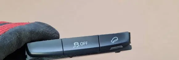 Audi Q5 SQ5 ESP (stability program) switch 8R0959673B 095114568