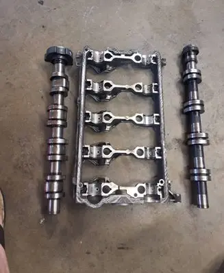 Volkswagen Touran I Camshaft Kts41