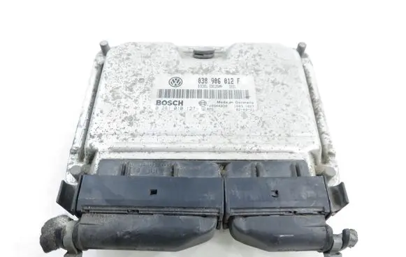 Skoda Octavia Mk1 (1U) Engine control unit/module 0281010127 038906012F