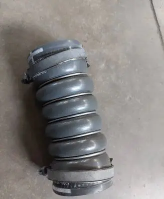 Ford Fiesta Intercooler hose/pipe 8V516N650BC