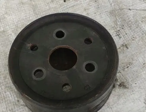 Jaguar XJ X351 Water pump 4R8Q9509AC