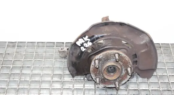 Toyota Avensis T270 Front wheel hub