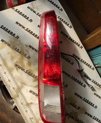 Nissan X-Trail T30 Rear/tail lights