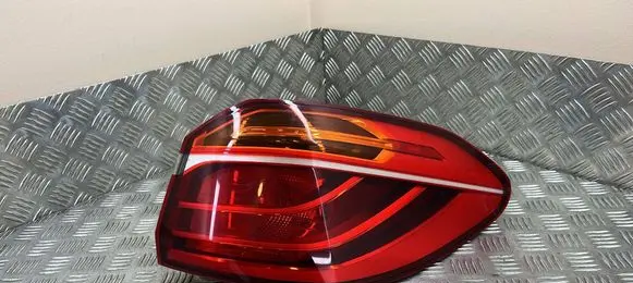 BMW 2 F46 Rear/tail lights 7328154 732815412 F03536500E