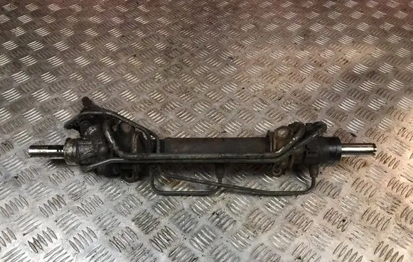 Subaru Forester SF Engine mount bracket 1Z21025
