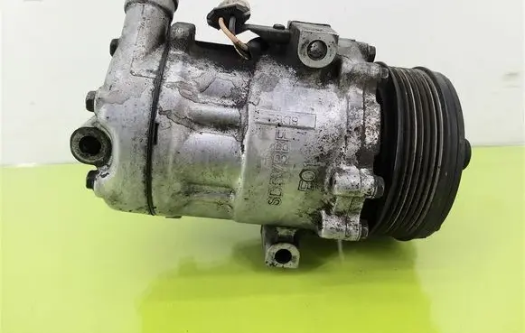 Opel Meriva A Air conditioning (A/C) compressor (pump) 07689909362