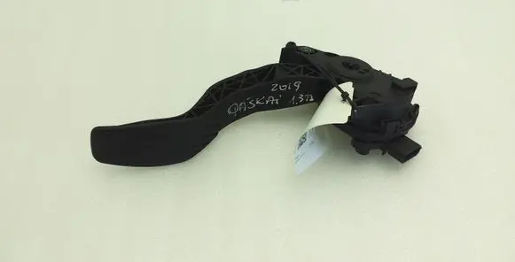 Nissan Qashqai Accelerator throttle pedal 180024BG0B
