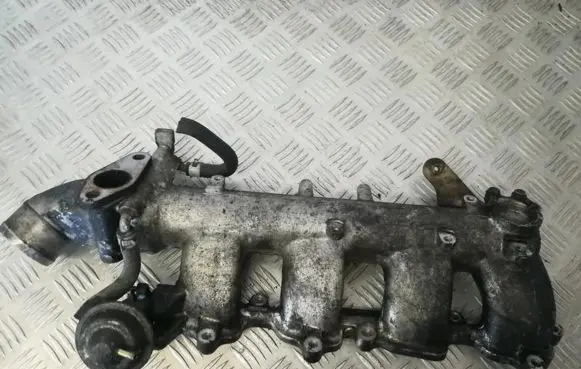Nissan Almera N16 Intake manifold 140015m300