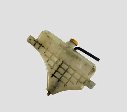 Mazda 6 Coolant expansion tank/reservoir