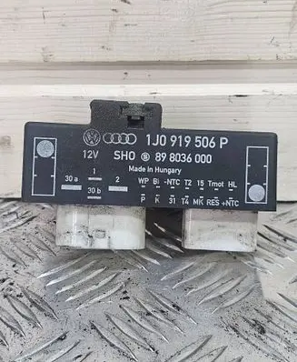 Volkswagen Bora Coolant fan relay 1J0919506P 898036000