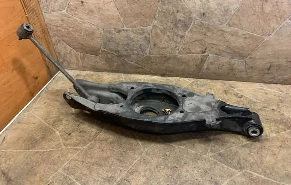 Mercedes-Benz SLK R172 Rear upper control arm/wishbone 3N145